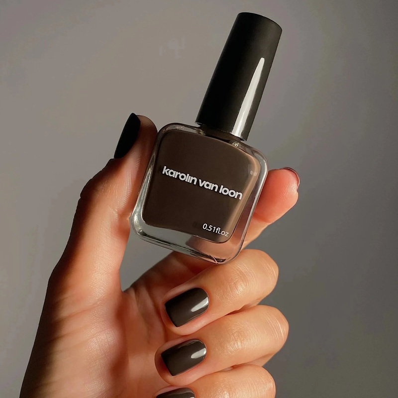 54 Figue Marron – Karolin Van Loon Nagellack