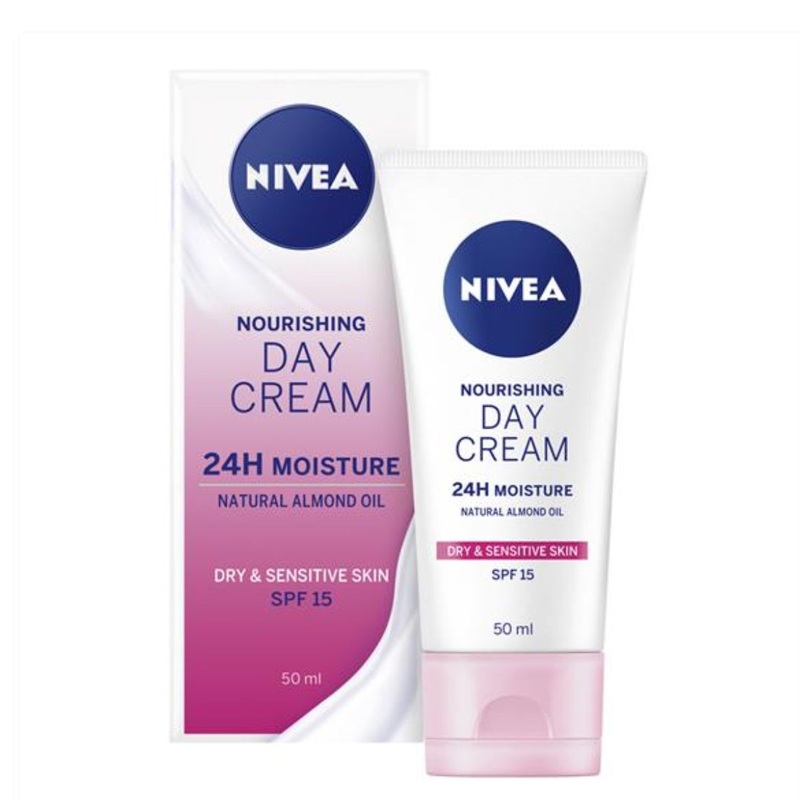Nivea Daily Essentials Rich Moisturising Day Cream For Dry Skin