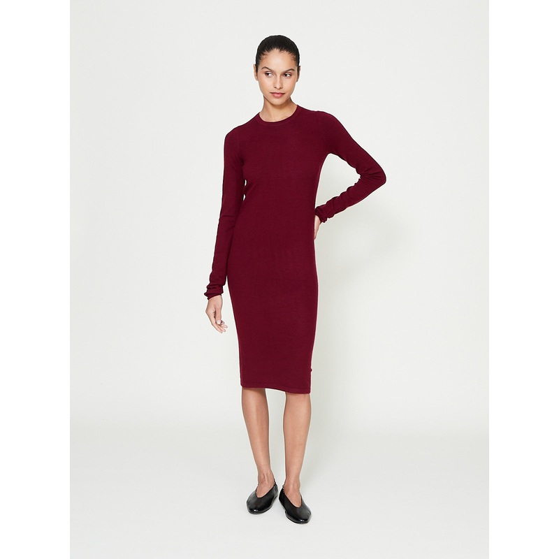 Long Sleeve Stretch Dress in Burgundy