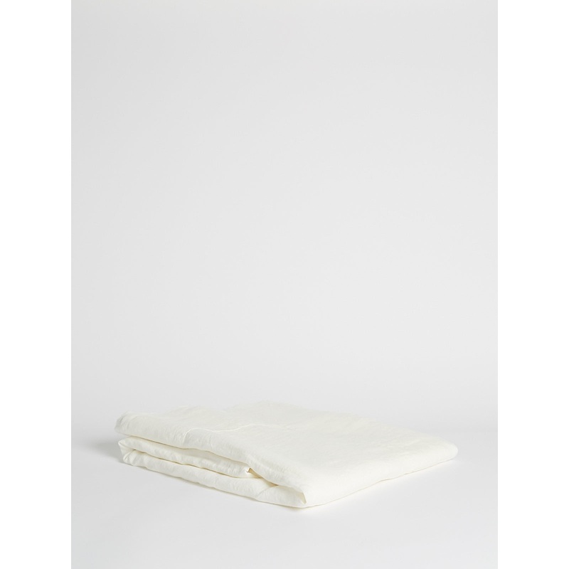 Tablecloth with Large Border in White