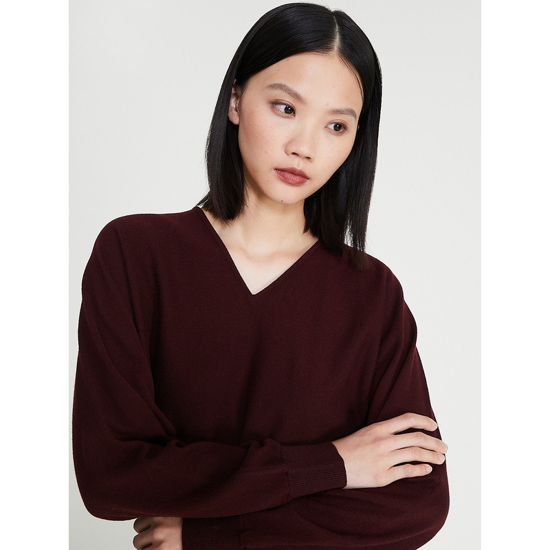 Rosa V-Neck Sweater in Bordeaux