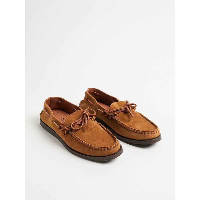Women’s Handsewn Canoe Moc w/ Camp Sole in FO G Brown