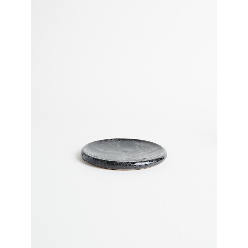 Small Rimmed Plate Shape #2 in Black