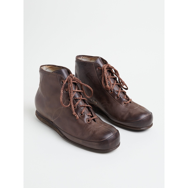 Round Shape Leisure Shoes in Dark Brown