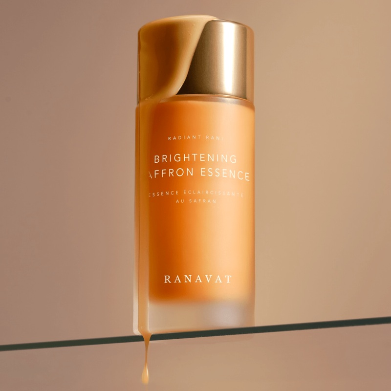RANAVAT Brightening Saffron Essence – potentes Serum mit Niacinamid, Mikroalge, Lactobacillus