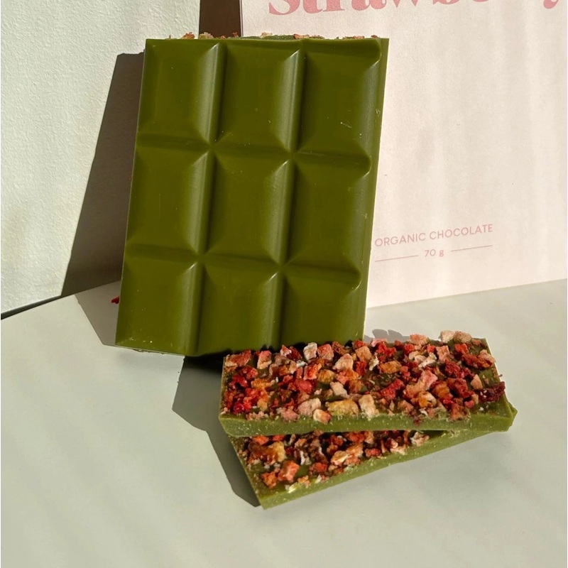 Bio – Matcha Schokolade Strawberry HEALTH BAR