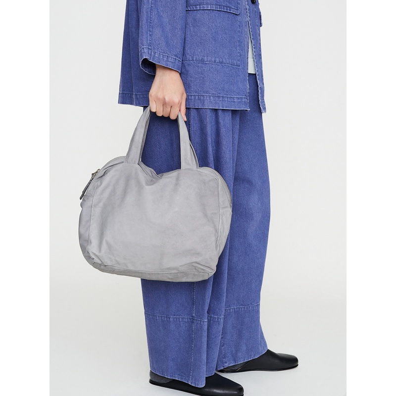 Square Boston Bag M in Gray