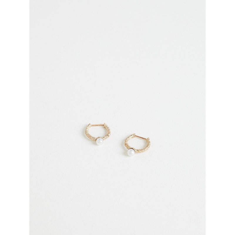 3090 Earrings in 14k Yellow Gold with Akoya Pearl