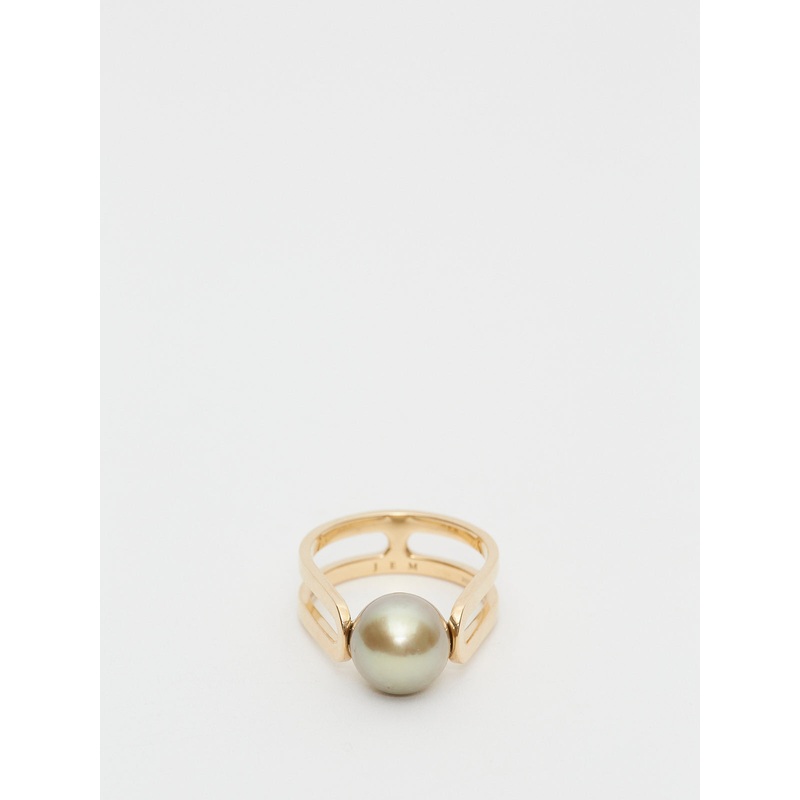 Solitaire Yellow Gold treintes Ring with Golden Pearl