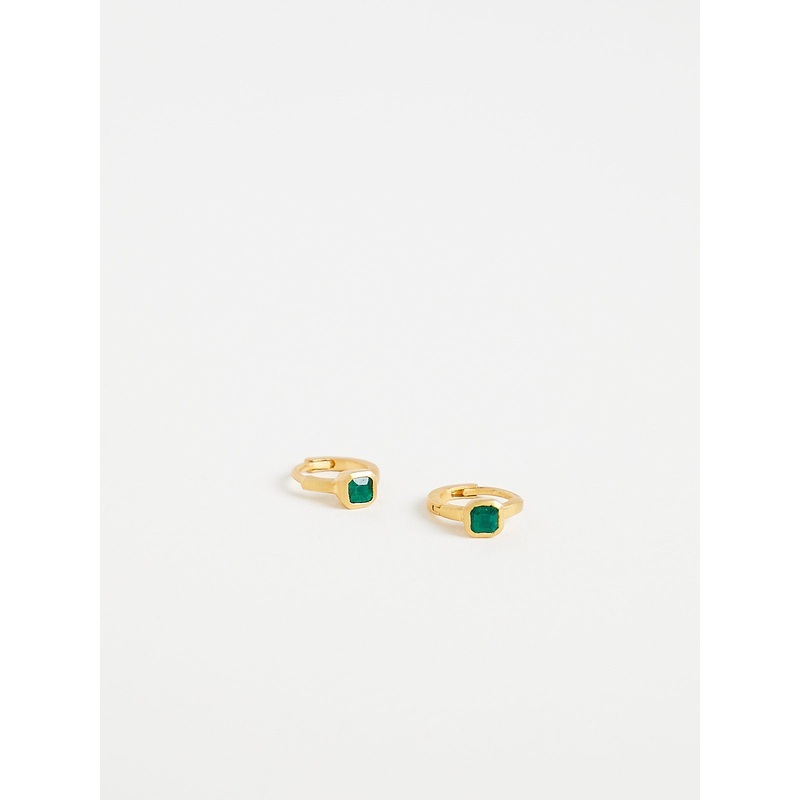 6.5mm Emerald Fairy Hoops in 18k Yellow Gold