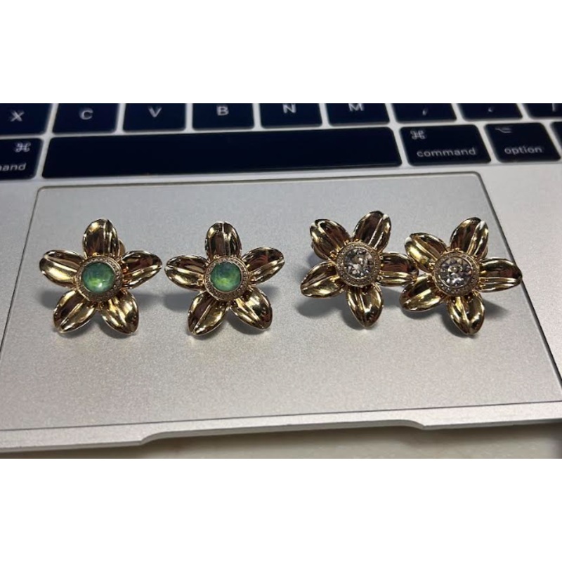 Flower Earring Pescia