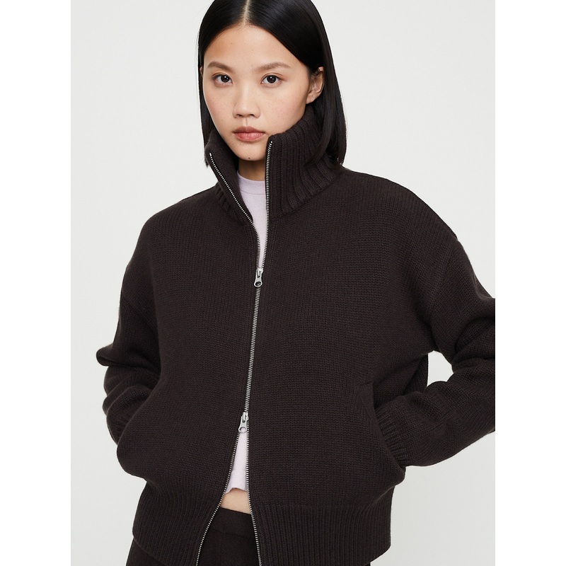 No. 438 Xtra Fab in Dark Brown