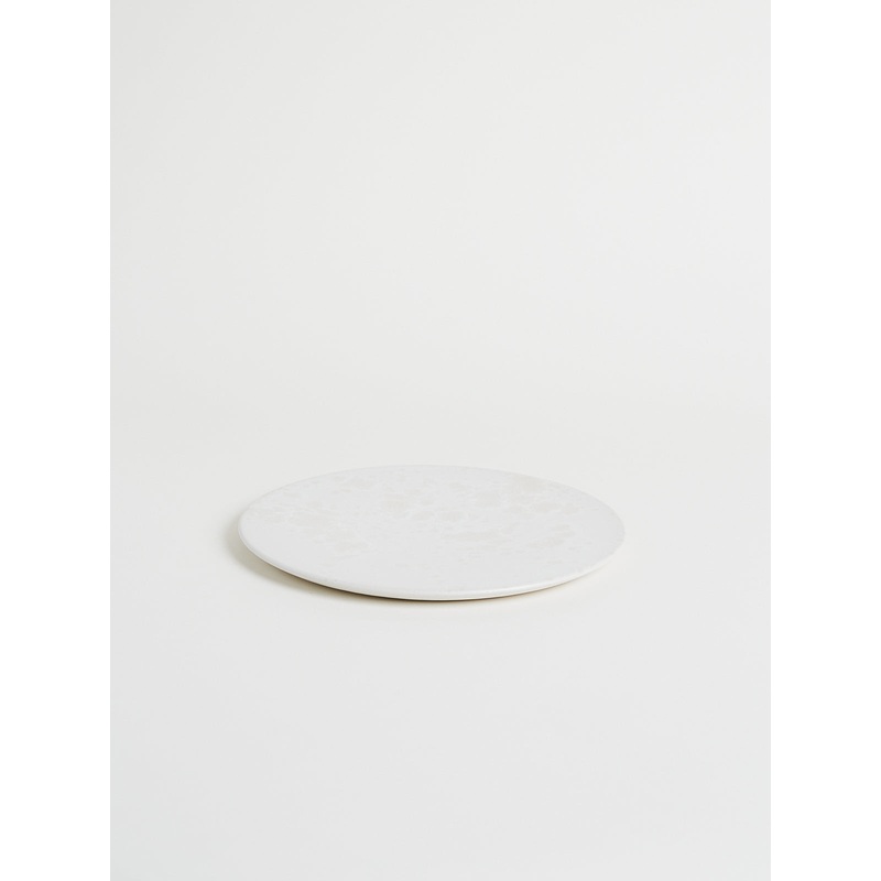 Medium Flat Plate Shape #5 in Ivory White