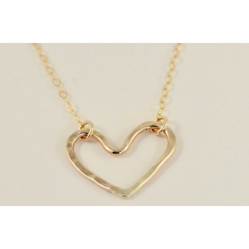 Gold Heart Small necklace