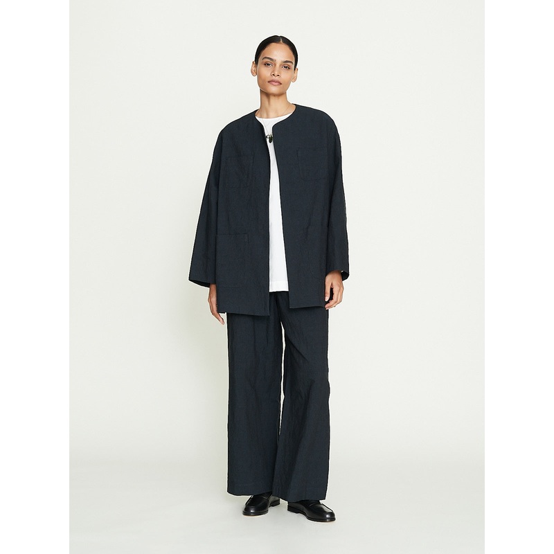 Dart Front Wide Pants in Navy