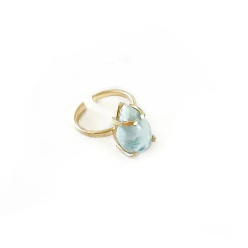 CRYSTAL AND SAGE Jewelry – Larimar Ring, 18 Karat vergoldet
