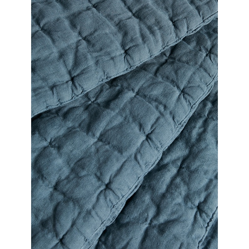 Wavy Linen Blanket in Light Blue