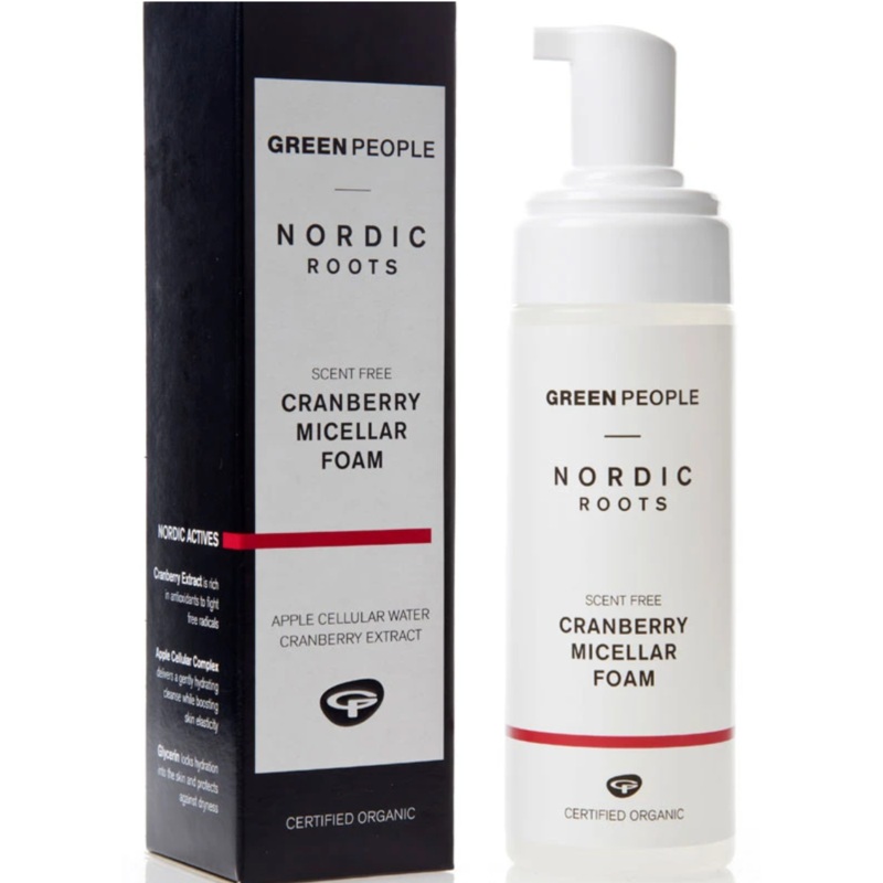 Nordic Roots Cranberry Micellar Foaming Face Wash