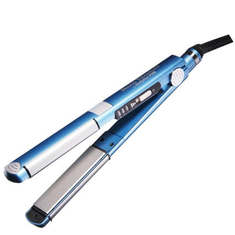 Babyliss Pro — Nano-titanium and ceramic flat iron – U Style