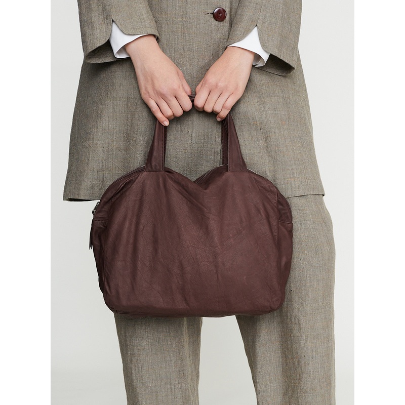 Square Boston Bag M in Choco