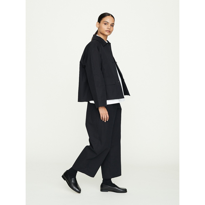 Bulky Chino Pants in Black