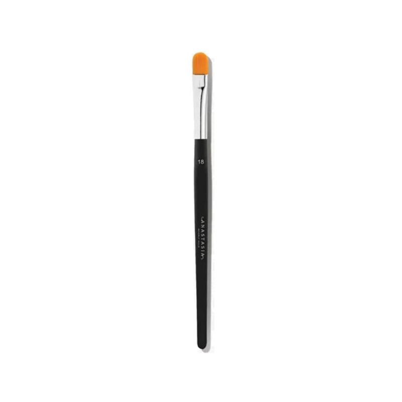 Anastasia Beverly Hills Brush 18 – Precise Conceal Brush