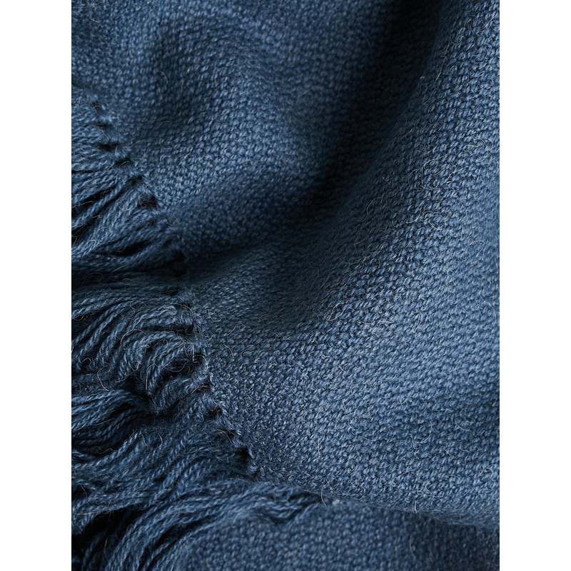 Gobi Solid Scarf in Bleu Gris