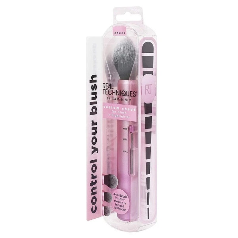 Real Techniques Custom Cheek Blush Brush 01898
