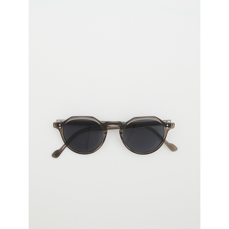 Attache (47) E Sunglasses in Black