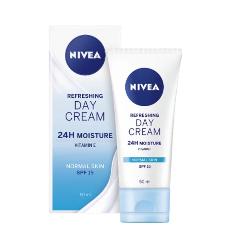 Nivea Daily Essentials Light Moisturising Day Cream For Normal Skin