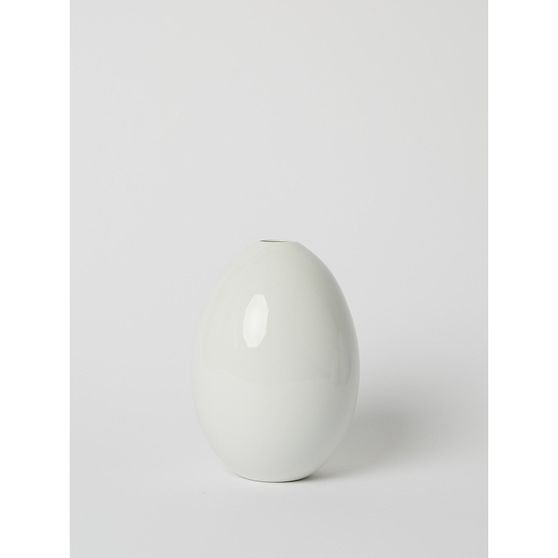 Egg Vase 16cm in White Glazed