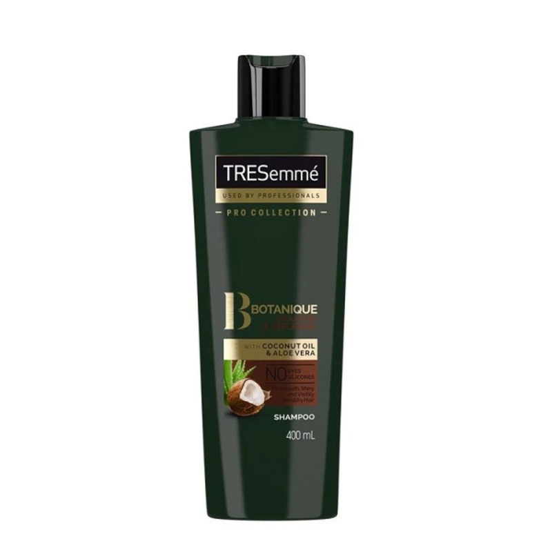 Tresemme – Botanique With Coconut Oil & Aloe Vera Shampoo
