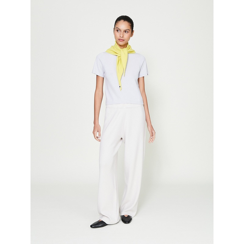 No. 387 Strut in Chalk